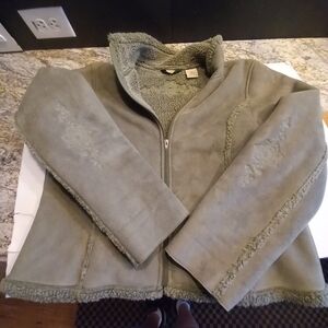 New LL BEAN womens. Mountainside Fleece / Poly Suede Fitted Jacket..M